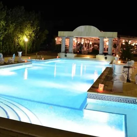 Casa Hotel Nicoresti