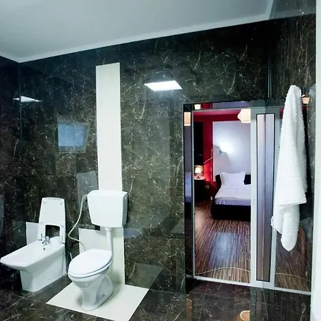 Casa Hotel Nicoresti