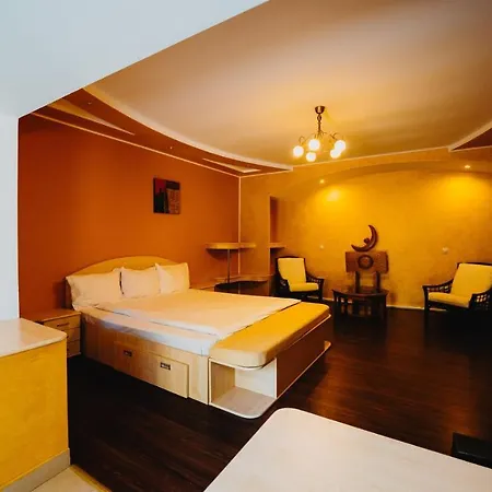 Hotel Casa 3*