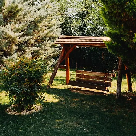 Casa 3* Nicoresti