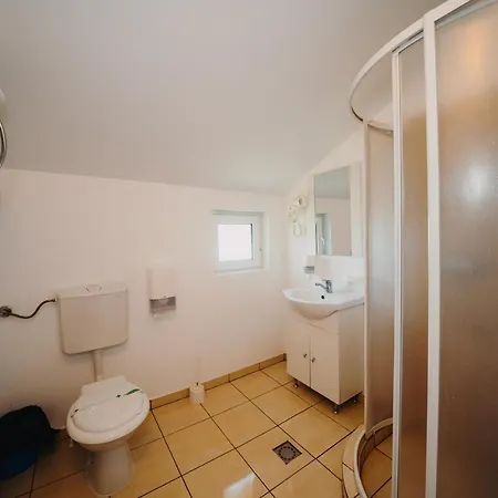 Casa 3*