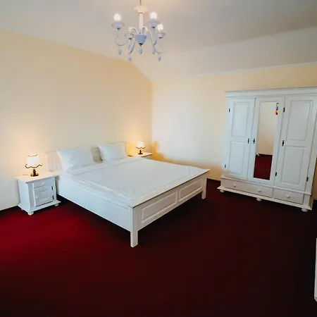 Casa 3*
